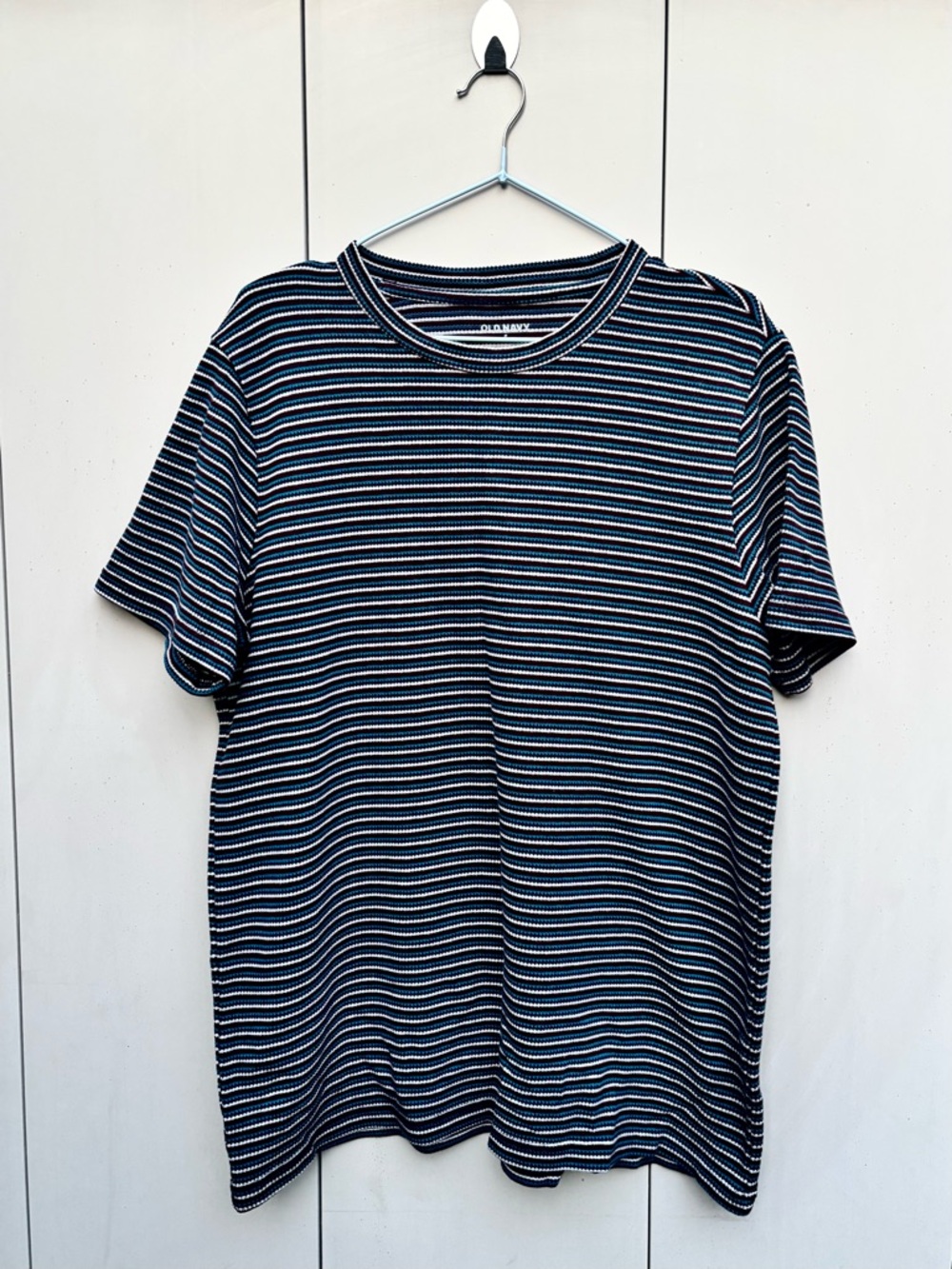 Old Navy Men’s Jacquard-Stripe T-Shirt size M